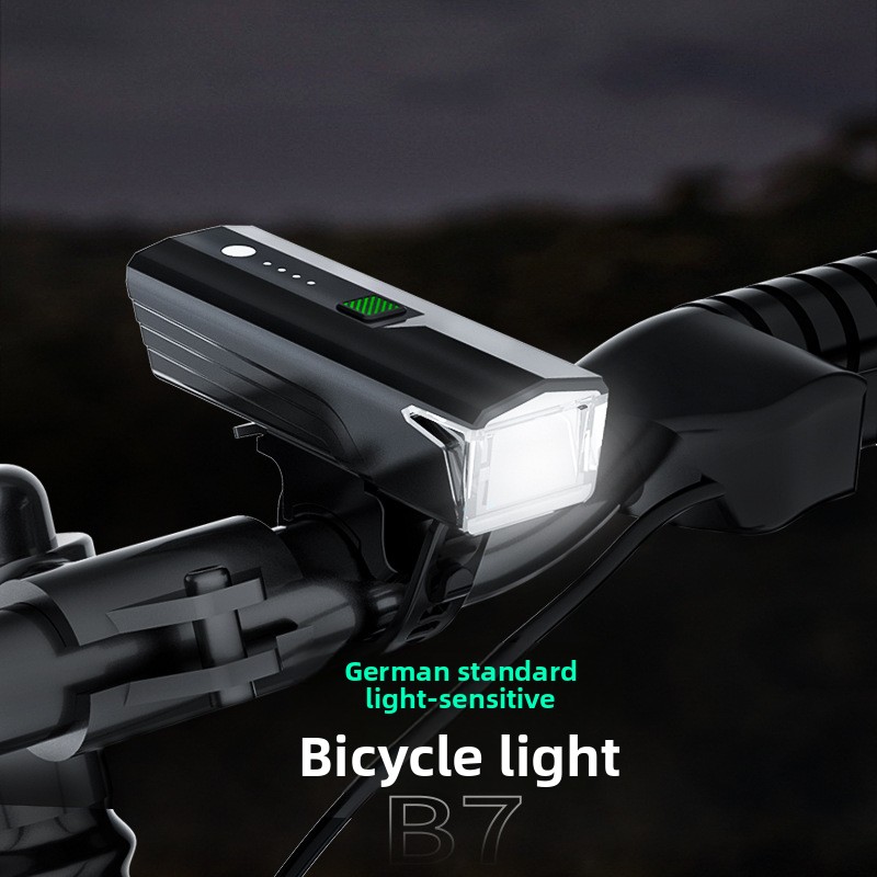 Waterdichte mountainbikelamp,  - Mountain Biking Essentials recensie en prijs